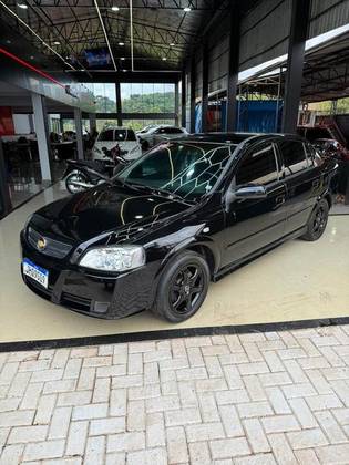 CHEVROLET ASTRA 2.0 MPFI ADVANTAGE SEDAN 8V FLEX 4P MANUAL CHEVROLET ASTRA 2.0 MPFI ADVANTAGE SEDAN 8V FLEX 4P MANUAL